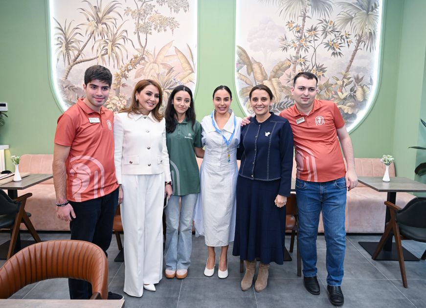 Heydar Aliyev Foundation VP visits Kashalata cafe, first inclusive food facility in Baku [PHOTOS]