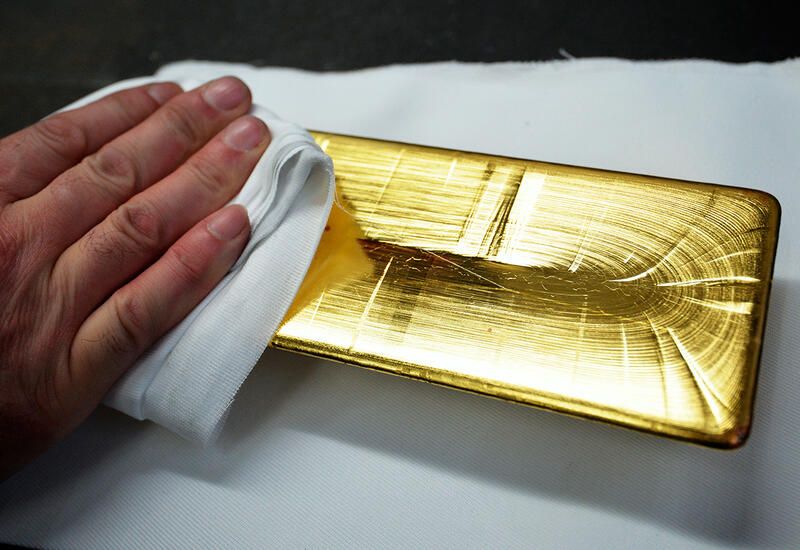 Gold bar with record weight made in Dubai