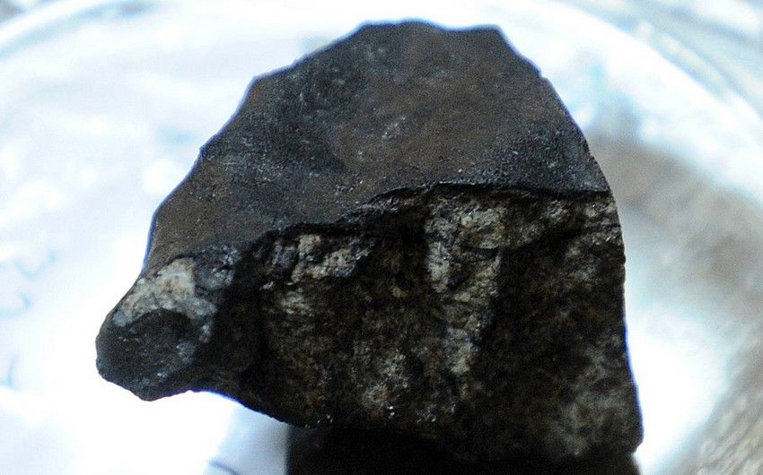 Traces of ancient geothermal springs find in meteorite from Mars