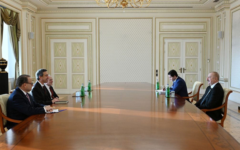 President Ilham Aliyev receives President and President-elect of American Israel Public Affairs Committee [PHOTO]