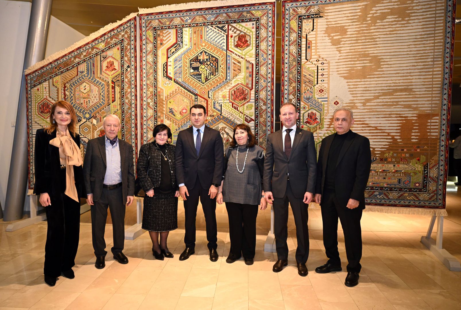 Triptych "Carpet Architect of State: Encyclopedia of One Life" on display at National Carpet Museum [PHOTOS]