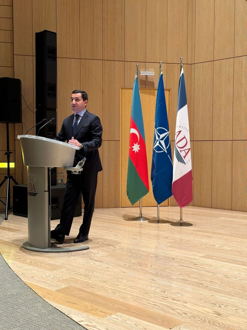 Hikmet Hajiyev briefs NATO representatives on Azerbaijan's security policy