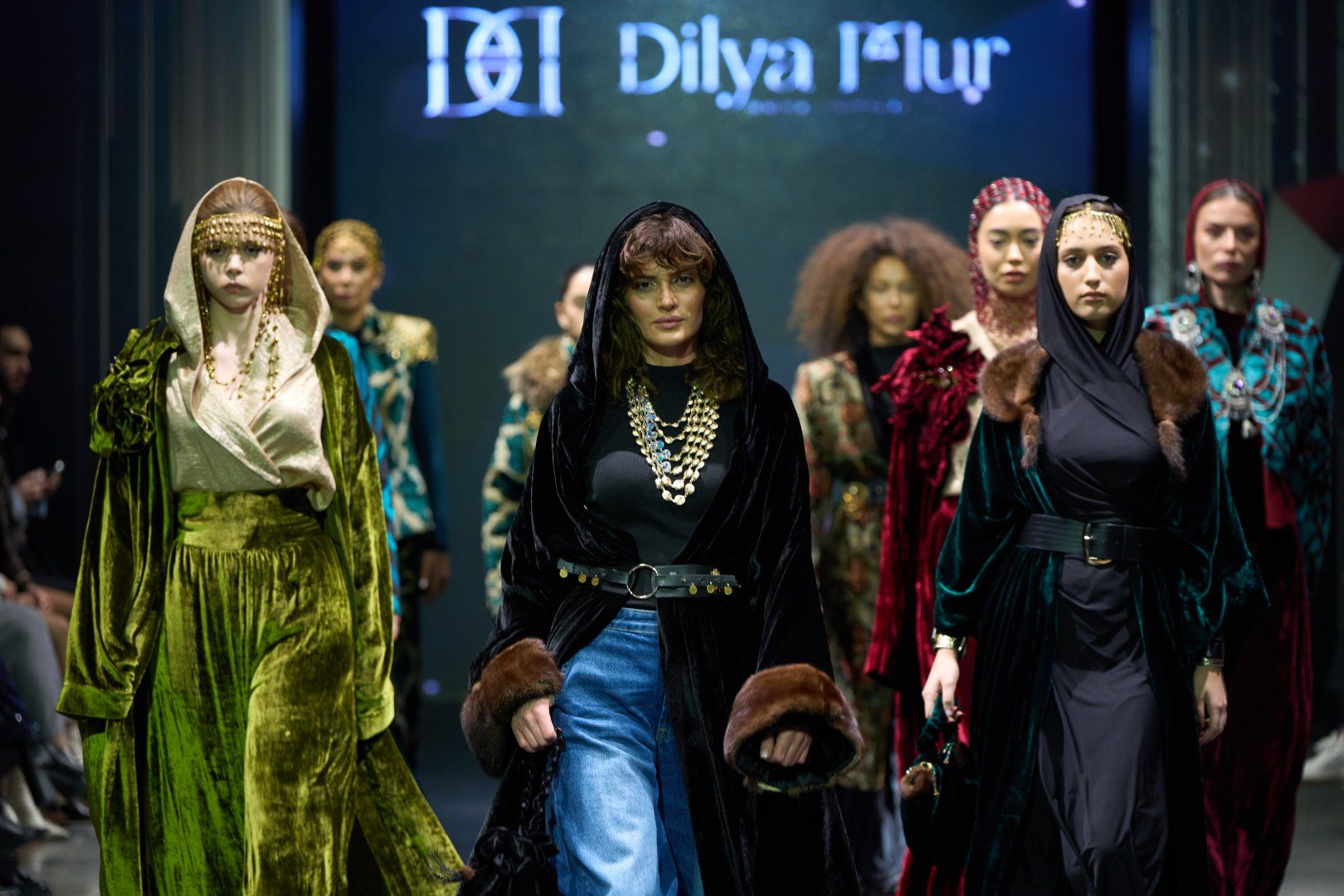 17th season of Azerbaijan Fashion Week: Fashionable dialogue of cultures and sustainable future [PHOTOS]