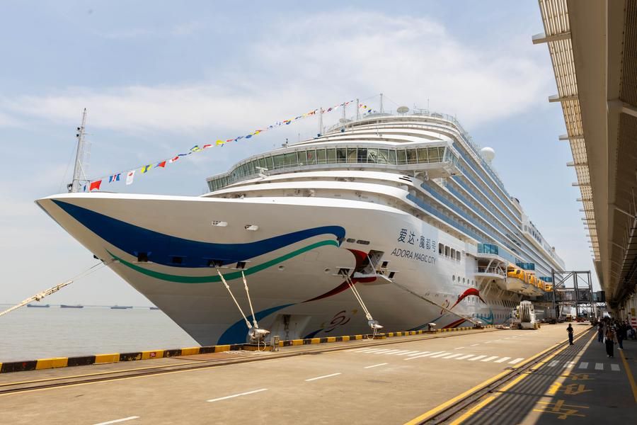 China's first homegrown large cruise ship receives 600,000 tourists