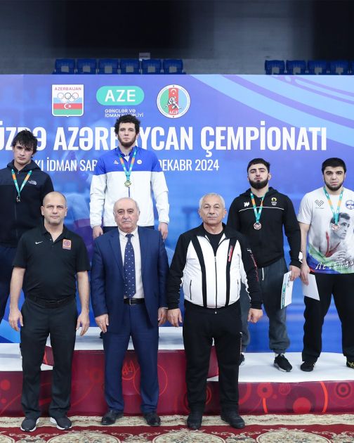 Olympic medalist crowned Azerbaijan wrestling champion [PHOTOS]