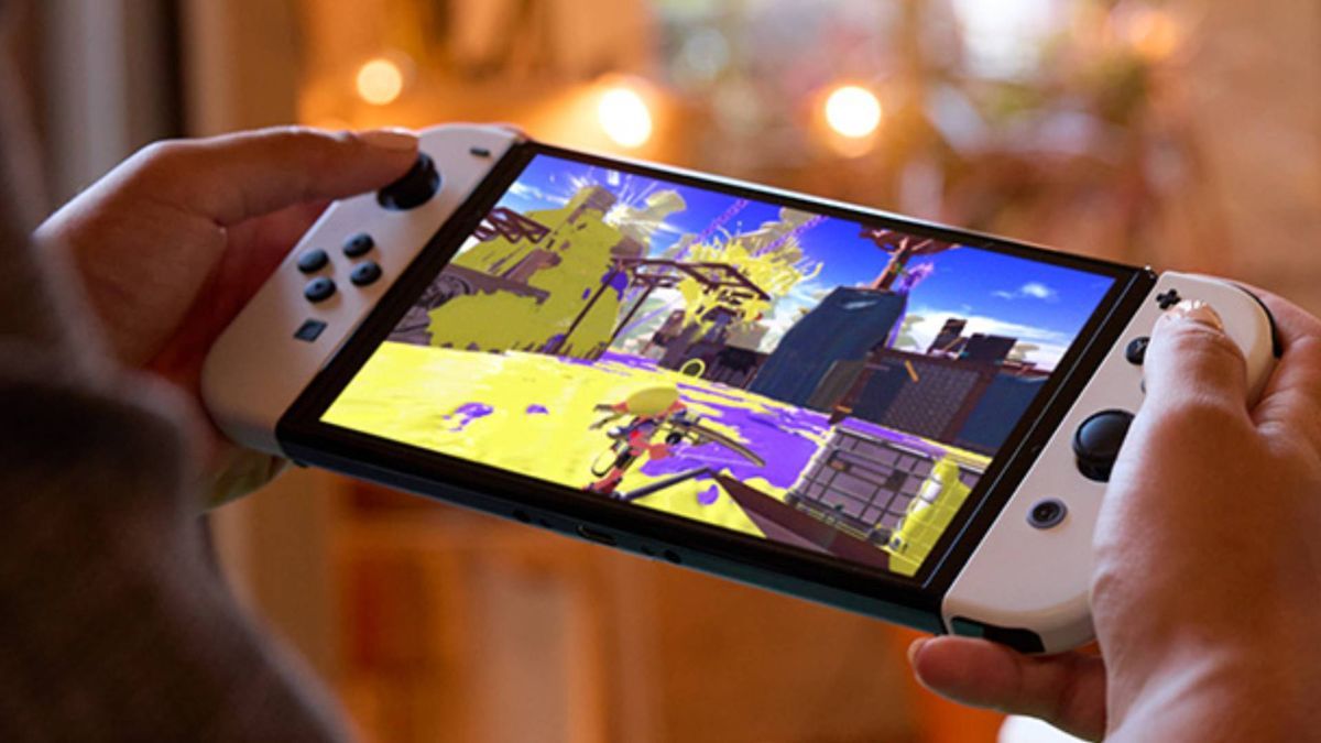 Nintendo Switch 2 is noticeably larger than original model