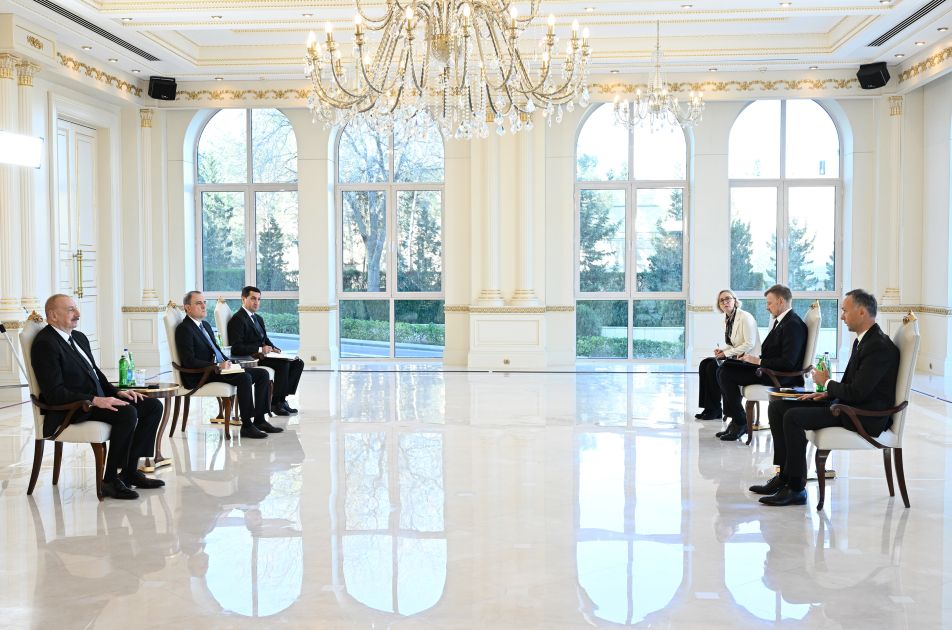 President Ilham Aliyev receives credentials of incoming ambassador of Lithuania to Azerbaijan [PHOTOS]