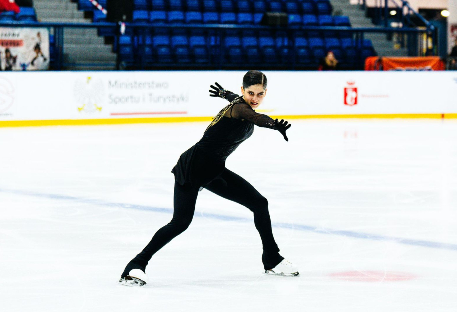 Azerbaijani figure skater qualifies for world championship at Sofia Trophy