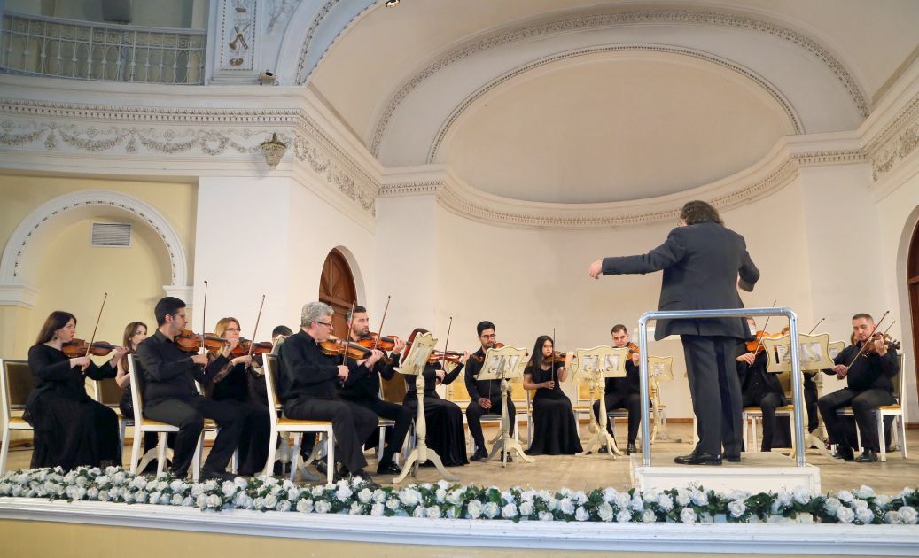 State Chamber Orchestra gives spectacular concert at Philharmonic Hall [PHOTOS]