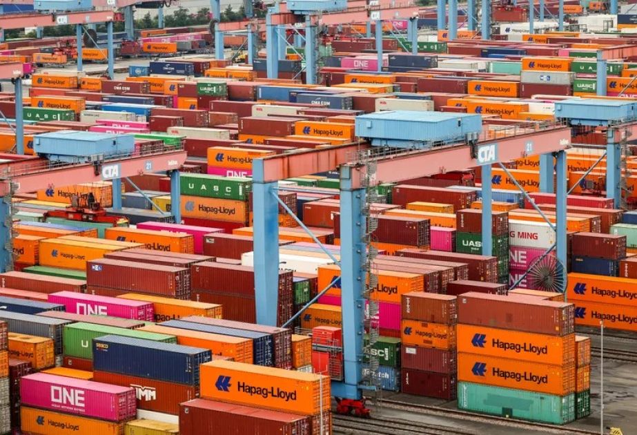 United States overtakes China as Germany's most important trading partner