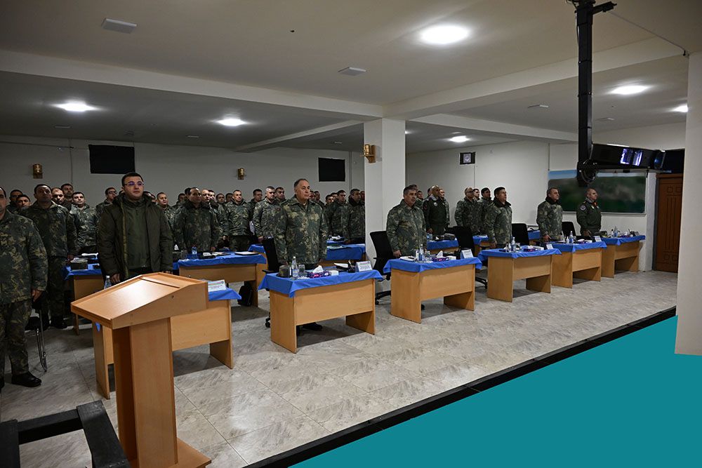 Azerbaijan's defense minister holds operational meeting in Khankendi