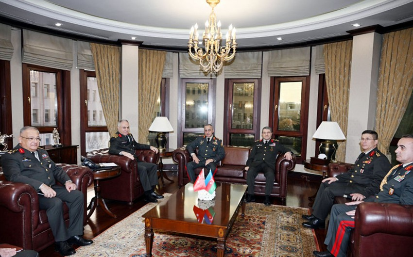 Hikmet Mirzayev inspects Turkish military units during official visit