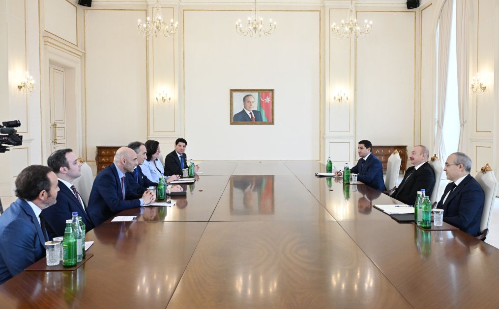 President Ilham Aliyev receives Co-Founder and Board Member of Israel Economic Forum [PHOTOS]