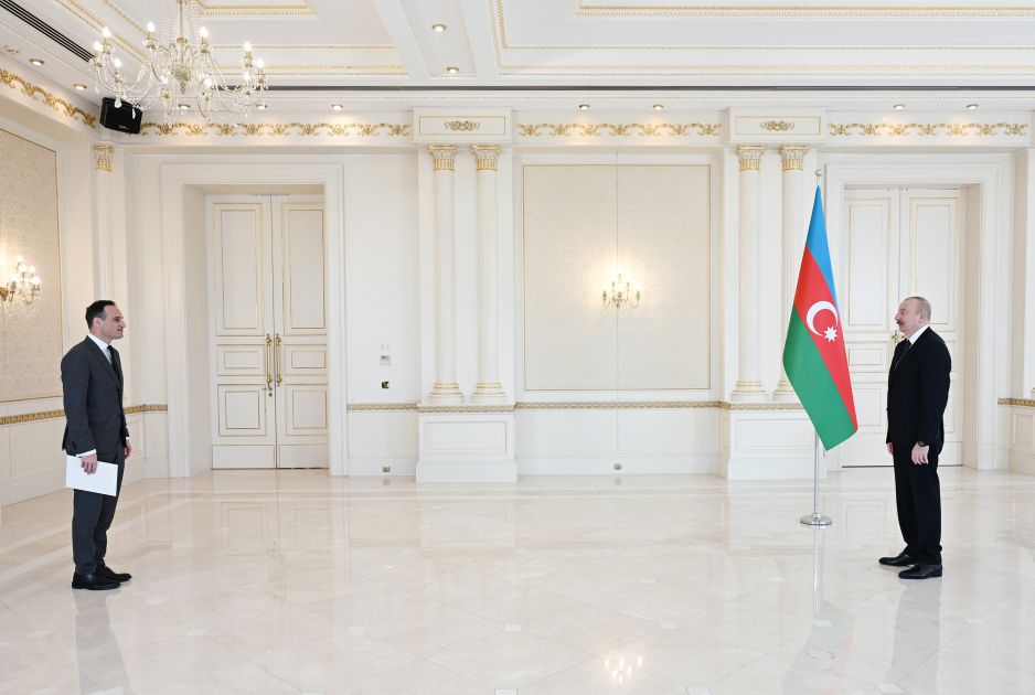 President Ilham Aliyev receives credentials of Slovenia's newly appointed ambassador [VIDEO]