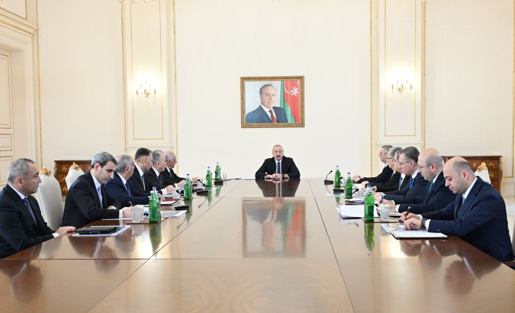 President Ilham Aliyev holds meeting on transport-related issues [PHOTOS/VIDEO]