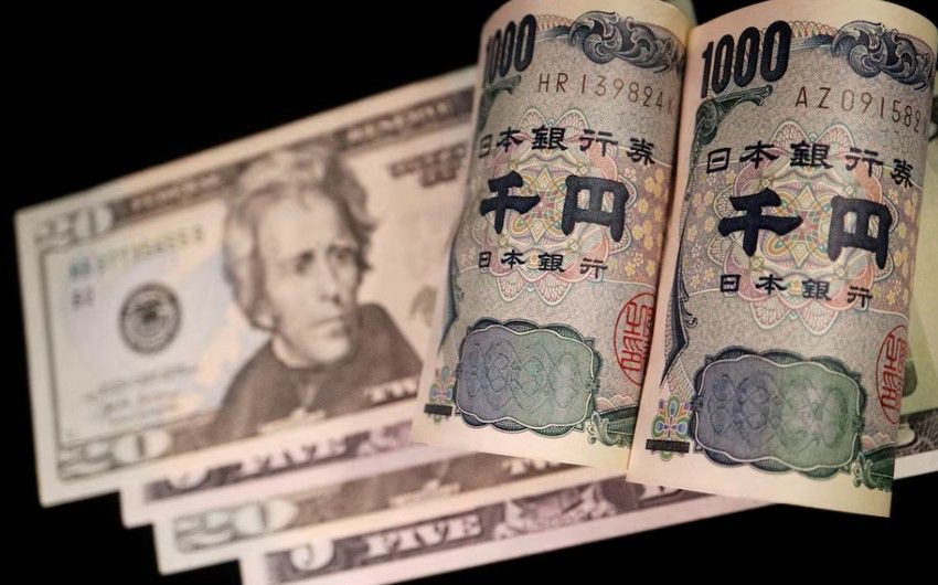 Japan's national debt reaches record high