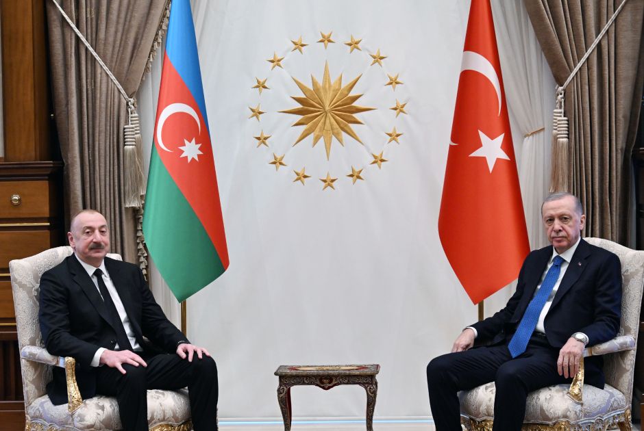 President of Azerbaijan Ilham Aliyev begins one-on-one meeting with Turkish President Recep Tayyip Erdogan [PHOTOS/VIDEO]