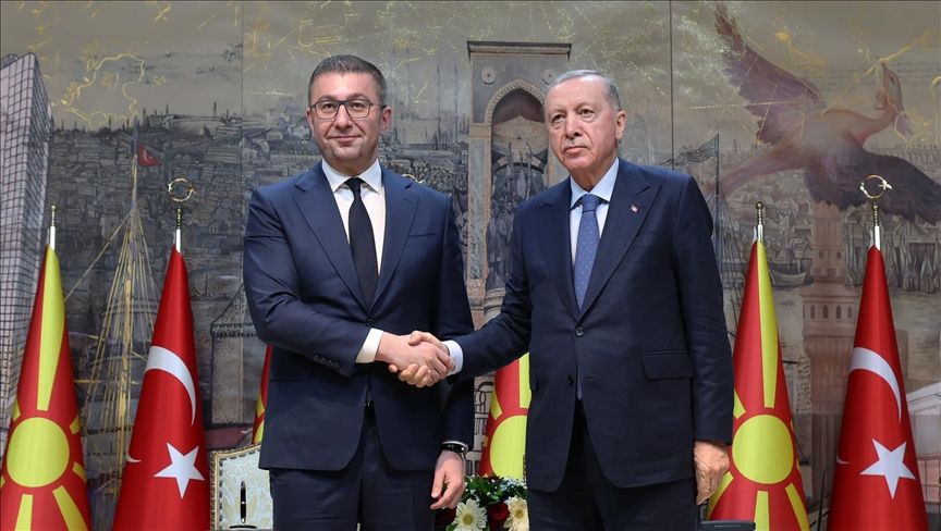 Erdoğan, Mickoski sign joint political statement in Istanbul