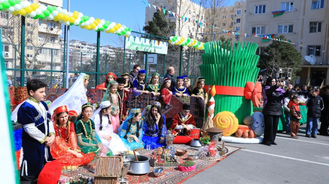 Novruz celebrations take place in Baku's landscaped courtyards [PHOTOS]