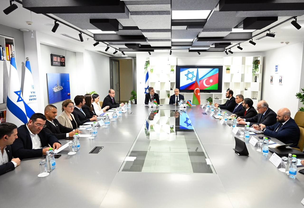 Azerbaijani economy minister meets Israeli president to discuss bilateral cooperation [PHOTOS]