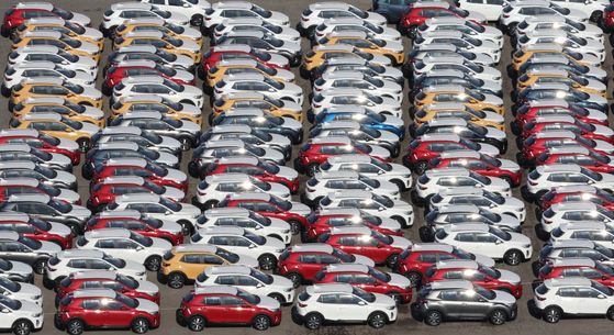 Auto exports hit fresh high in February on hybrid models