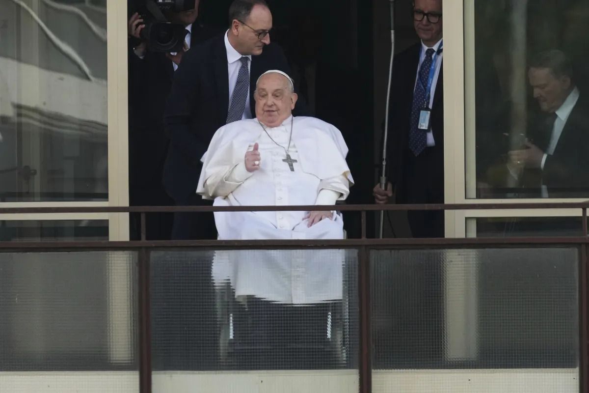 Pope Makes First Public Appearance Since Hospitalization