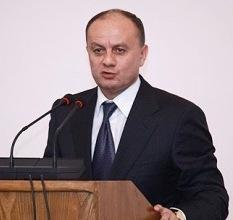 Armenian defense chief threatens Azerbaijan with Russian-backed security bloc