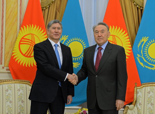 Kazakh and Kyrgyz leaders mull co-op prospects