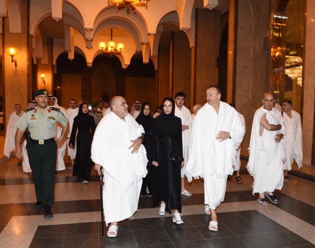 President Aliyev accompanied by his family perform Umrah pilgrimage