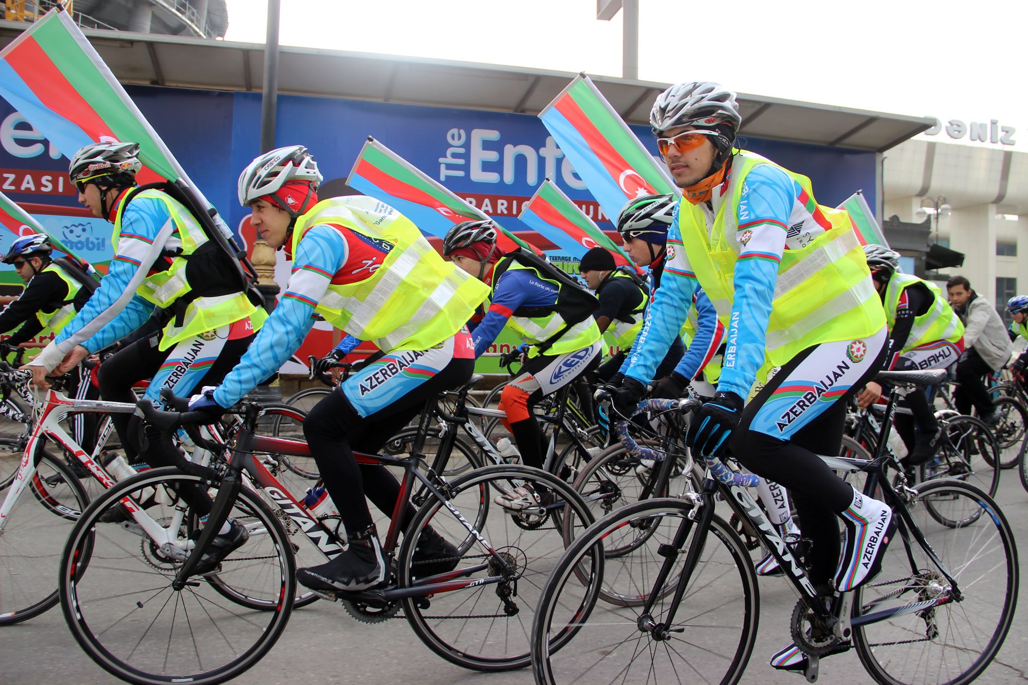 Cycling tour held on youth day