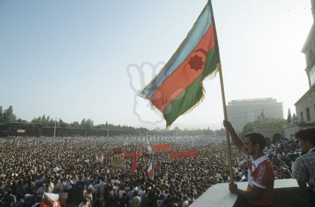 Azerbaijanis celebrate Day of National Revival